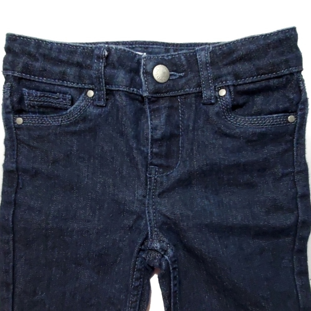 Levi's Denim Capris - Picture 2 of 5